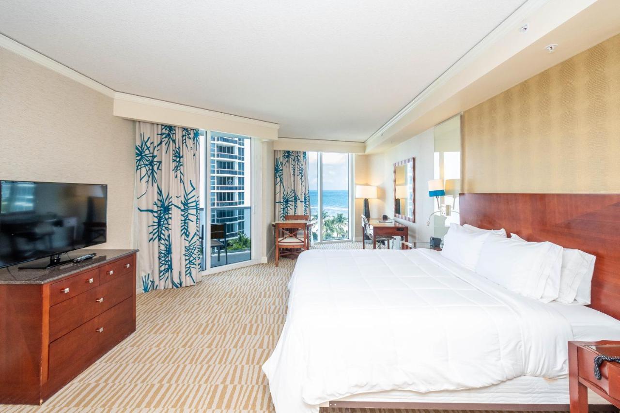 Trump Intl 2 Bedroom Apartment 1600 Sqf Ocean And Bay View Sunny Isles Beach Exteriör bild