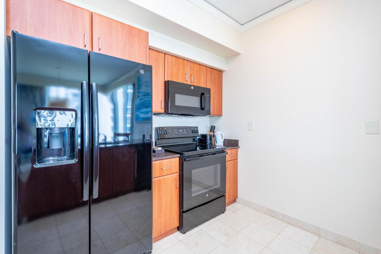 Trump Intl 2 Bedroom Apartment 1600 Sqf Ocean And Bay View Sunny Isles Beach Exteriör bild