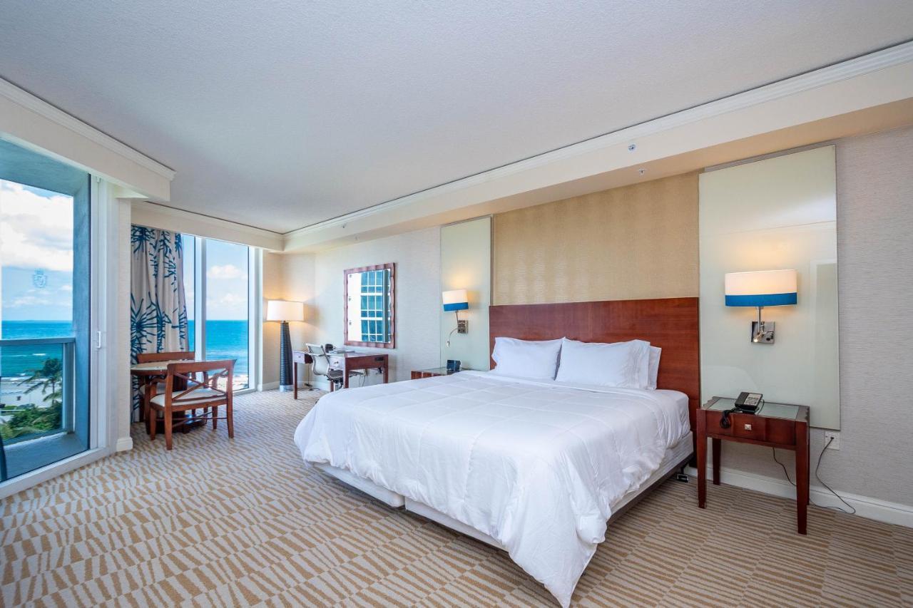 Trump Intl 2 Bedroom Apartment 1600 Sqf Ocean And Bay View Sunny Isles Beach Exteriör bild