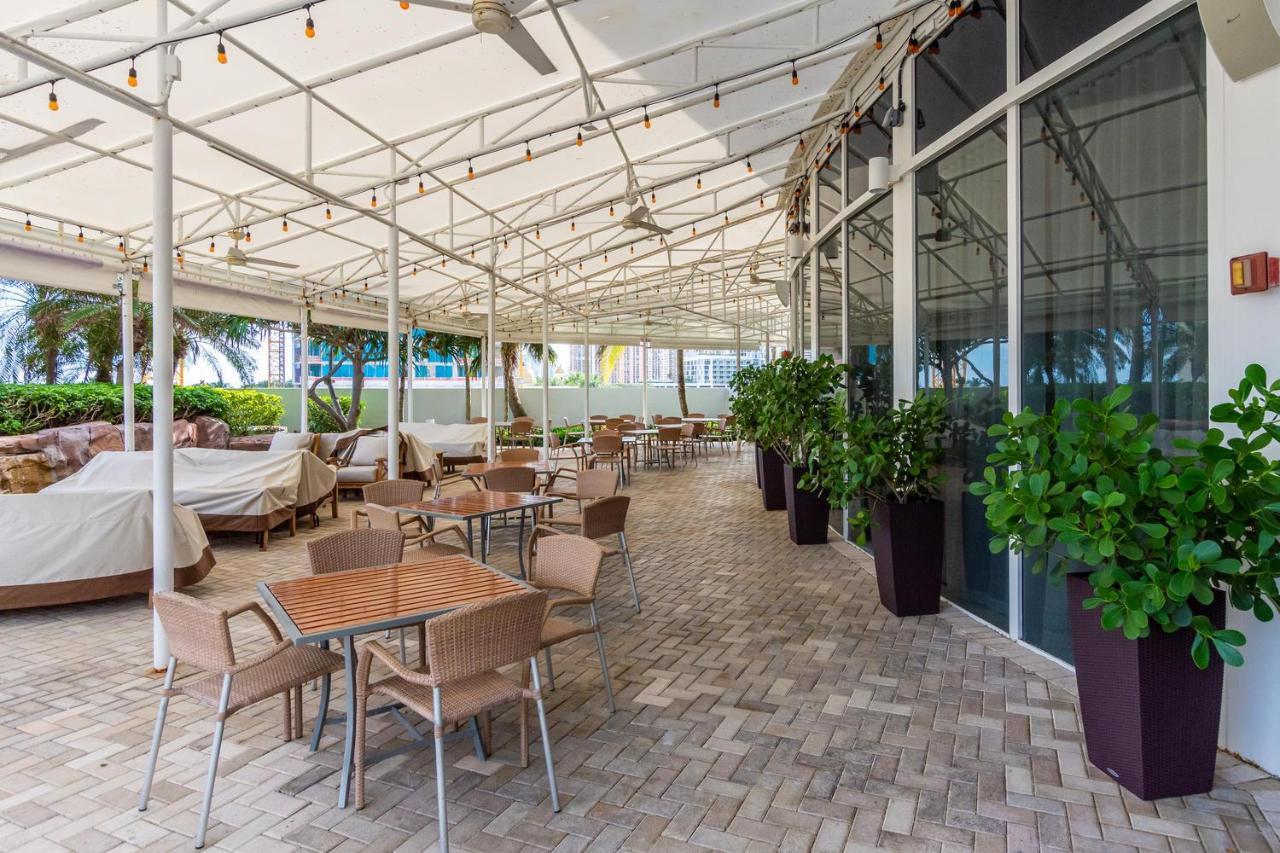 Trump Intl 2 Bedroom Apartment 1600 Sqf Ocean And Bay View Sunny Isles Beach Exteriör bild